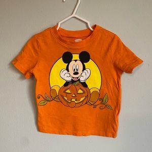Old Navy Disney Mickey Mouse pumpkin Tshirt